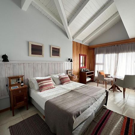 Las Bayas Home Suites Esquel Exterior photo