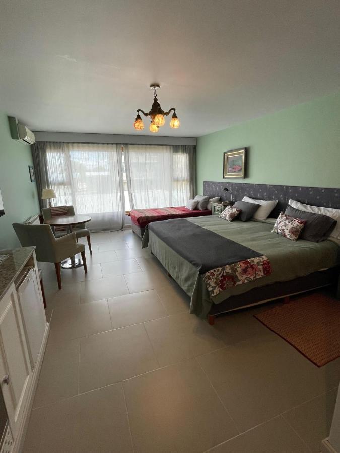 Las Bayas Home Suites Esquel Exterior photo